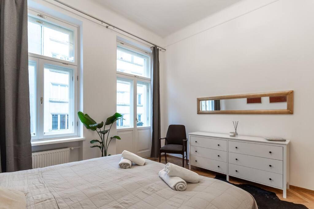 Apartament Warsaw Concierge Lwowska Premium Zewnętrze zdjęcie